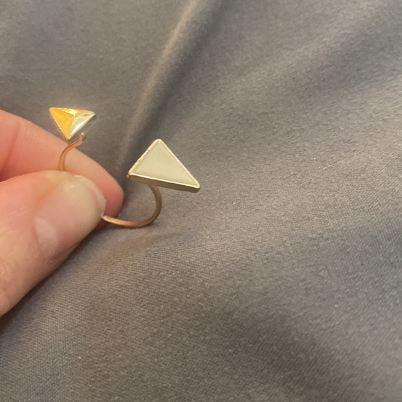 Vintage Triangles ring/toe ring. Double triangle ring/toe ring. - Picture 6 of 14